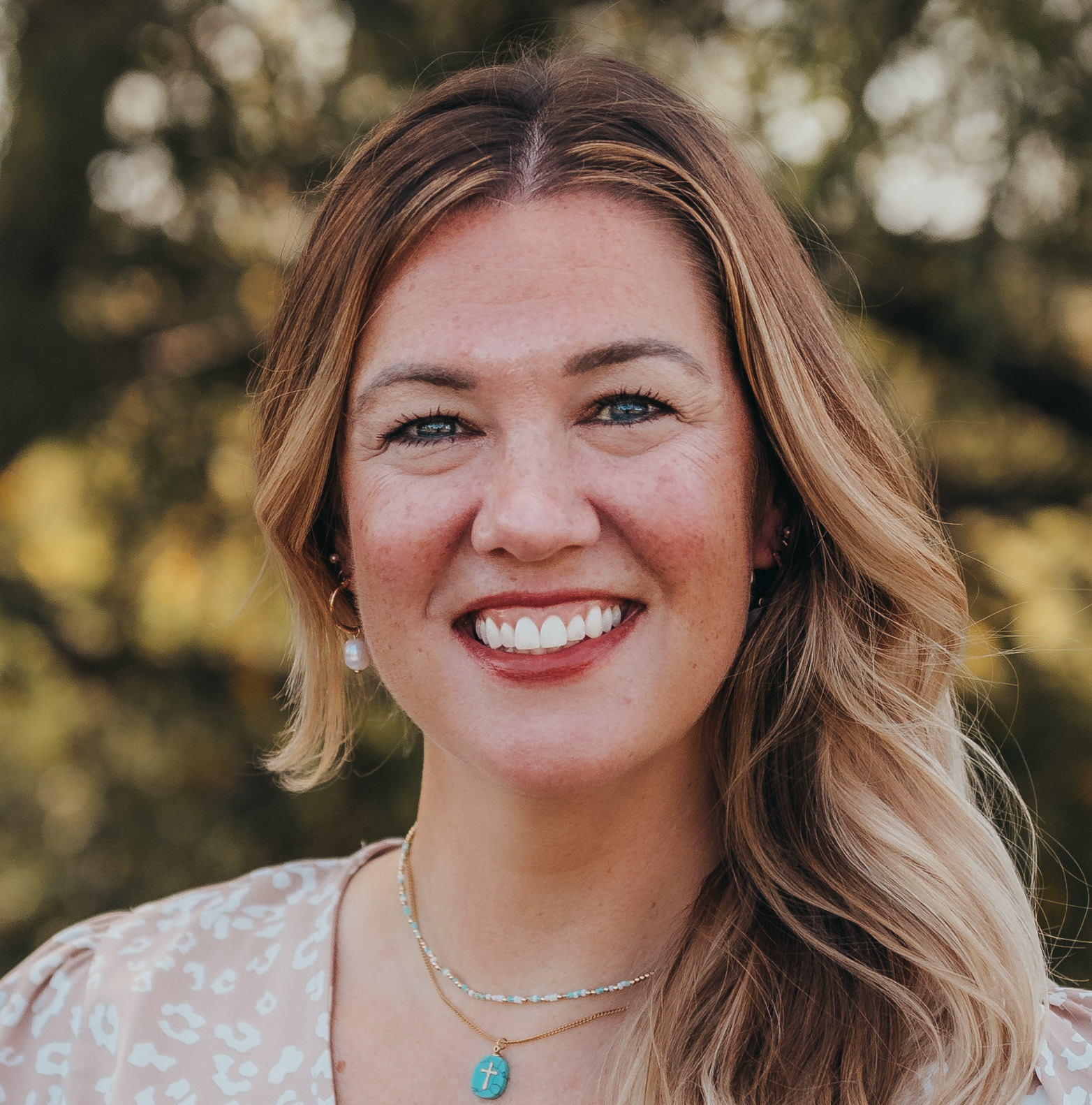 Photo of Dr. Lisa Bosch