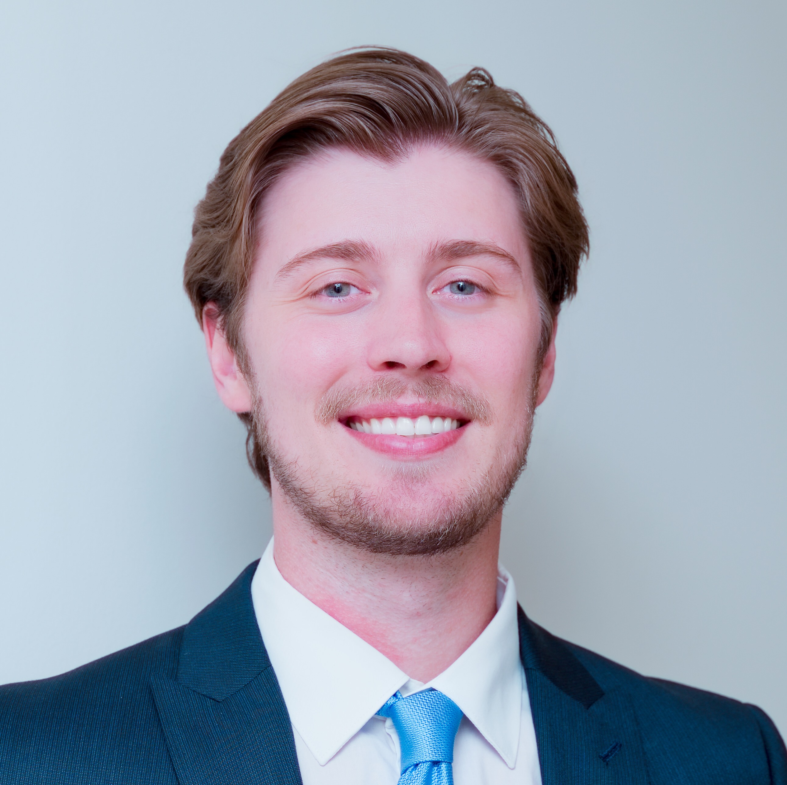 Dr. Caywood headshot